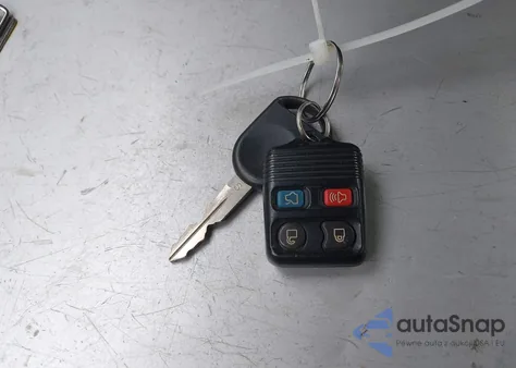 2007 Ford Mustang Gt Deluxe/Gt Premium z USA, uszkodzony, nr VIN 1ZVHT82H575340234